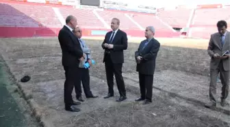 Trabzonspor'un Eski Stadı Avni Aker Yıkılıyor