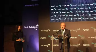 Lütfi Elvan: 'Türkiye, Üçüncü Çeyrekte Yüzde 7'nin Üzerinde Büyüyecek'