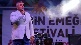 Kadın Emeği Festivali Türkülerle Başladı