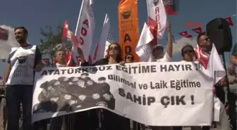 Kadıköy'de Atatürksüz Eğitime Hayır Mitingi...