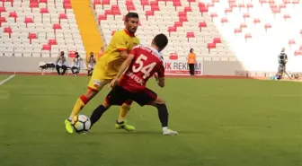 Süper Lig: D.g Sivasspor: 1 - Göztepe: 2 (İlk Yarı)