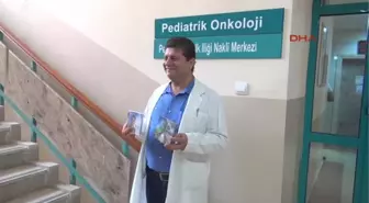 Adana Şarkıcı Profesör Albüm Çıkarıp Klip Çekti