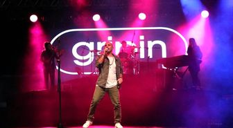 Gripin Denizli'de Sevenleriyle Buluştu