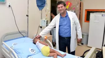 Şarkıcı Profesör Albüm Çıkarıp Klip Çekti