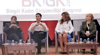 İş Kadınları 'Türkiye'nin Girişimci Kadın Gücü'nü Anlattı