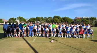 Kırkağaç'ın Efsane Futbolcuları Yıllar Sonra Sahada