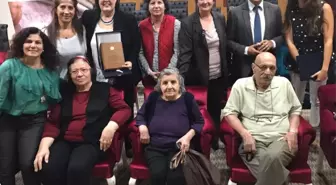 Diyetisyen İpek Özger, 'Dünya Alzheimer Farkındalık Günü' Kapsamında Yaşlılar ile Buluştu