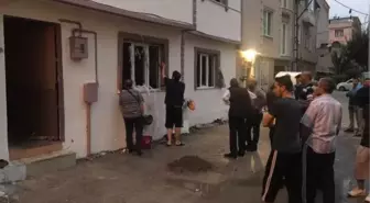 Lambayı Yakınca Eve Sızan Doğalgaz İnfilak Etti: 3 Yaralı (2)