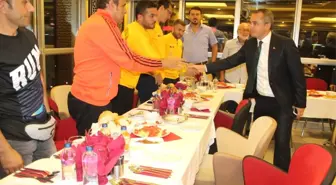 Tosya'da Spor Kurulu İlk Toplantısını Yaptı