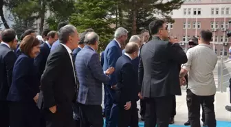 Başbakan Yıldırım Çorum Valiliğini Ziyaret Etti