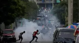 Haiti'de Vergi Zammı Protestosu