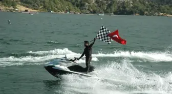 Kahramanmaraş'ta Türkiye Su Jeti ve Flyboard Şampiyonası