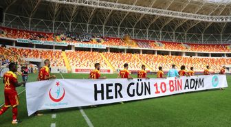 Süper Lig: Evkur Yeni Malatyaspor: 0 - Atiker Konyaspor: 1 (İlk Yarı)