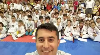 Ayvalık'ta Taekwondo Kuşak Sınavı