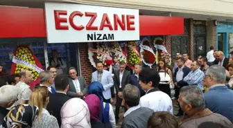 Edremit'te Eczane Açılışı Yargı Mensuplarını Bir Araya Getirdi