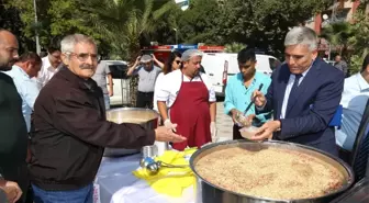 Turgutlu'da Geleneksel Aşure İkramları Başladı