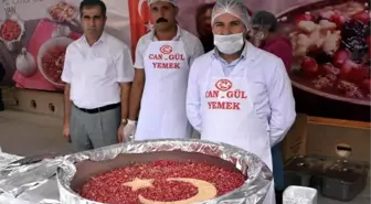 Van'da 2 Bin Kişiye Aşure Dağıtıldı