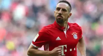 Fransız Yıldız Franck Ribery, Kulüpsüz Kalan Kardeşinin Maaşını Kendisi Ödemiş