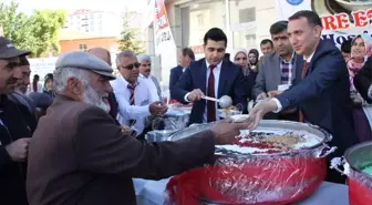 Sarıkaya'da 2 Bin Kişiye Aşure İkram Edildi