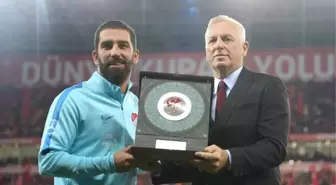 Arda Turan, Dalya Dedi