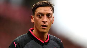 Arsenal Efsanesi Keown: Mesut Özil Kafa Olarak Takımdan Ayrılmış