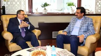 Baghirov: 'Hocalı Anıtı Size Emanet'