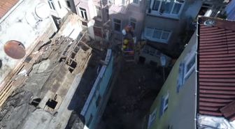 Beyoğlu'nda O Görüntüler Artık Tarih Olacak...kontrollü Yıkım Havadan Görüntülendi