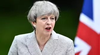 Theresa May'e İstifa Baskısı