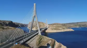 23 Yıl Sonra Doğu ile Batıyı Birleştiren Köprü Nissibi'yle, Yolculuk 5 Dakikaya Düştü