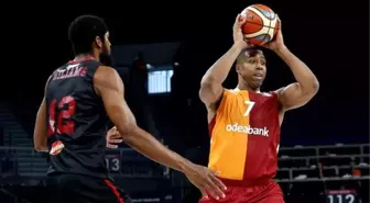 Galatasaray Odeabank'tan Farklı Açılış