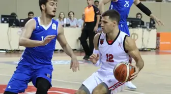 Tahincioğlu Basketbol Süper Ligi: Eskişehir Basket: 80 - İstanbul Bbsk: 76