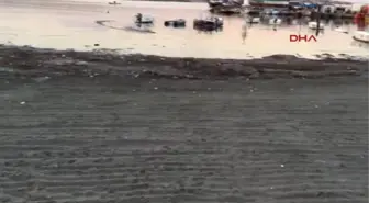 Tekirdağ'da Deniz 10 Metre Çekildi