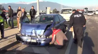 Bursa İnegöl'de Servis Aracı Kaza Yaptı; 10 Yaralı