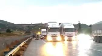 Zincirleme Trafik Kazası: 1 Ölü 4 Yaralı