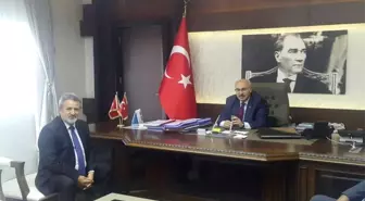Ayesob'dan Vali Köşger'e Teşekkür Ziyareti