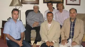 FETÖ'den Tutuklanan Kişinin Bilgisayarından Futbolcuların Gülen'le Fotoğrafı Çıktı