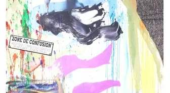 Müdahale edilmiş sanat Karbon Gallery'de!