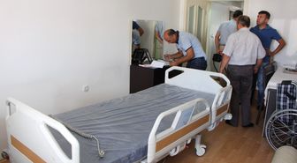Felçli Şehit Annesine Büyükşehir'den Hasta Yatağı