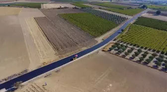 Saruhanlı'da Arazi Yoluna Sıcak Asfalt