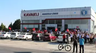 Kavaklı Anadolu Lisesi Öğrencileri Cumhurbaşkanlığı Bisiklet Turunu Karşıladı