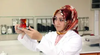 Çay Tadım Şampiyonu 'En İyi Çay Demleme' Tekniklerini Anlattı
