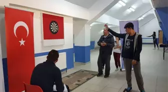 Dart Yarışması Yapıldı