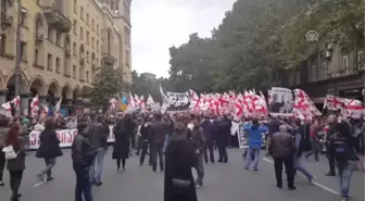 Hükümet Karşıtı Protesto