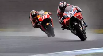 Nefes Kesen Yarışta Zafer Dovizioso'nun