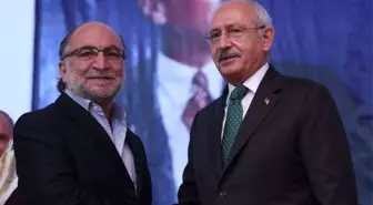 Özke'nin Ödülünü Kılıçdaroğlu Verdi