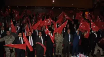 Tunceli'de, 15 Temmuz Şehitlerini Anma Programında Duygusal Anlar