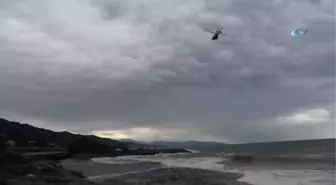 Rize'nin Fındıklı İlçesinde Dün Kaybolan Şahsı Arama Çalışmaları Sürüyor