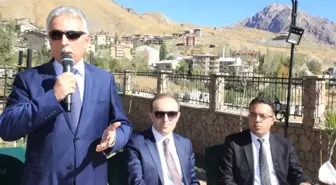 Vali Toprak, Kanat Önderleriyle Bir Araya Geldi