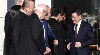 İstifası İstenen Melih Gökçek, Beştepe'de Erdoğan'ın Verdiği Yemeğe Katıldı