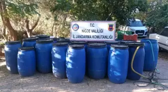 Niğde'de Bin 600 Litre Kaçak Şarap Ele Geçirildi